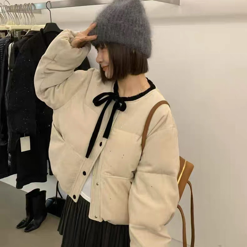 玥儿小众欢爆款洒金面料过年氛围感甜美减龄羽绒服251724