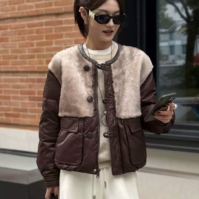 玥儿家冬上新拼色百搭圆领单排扣宽松保暖羽绒服外套YS11-Js56