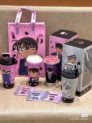 奈雪的茶名侦探柯南联名周边怪盗基德吸管杯工藤新一冰箱贴新兰CP