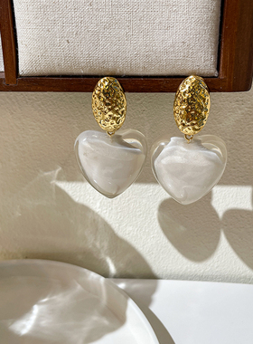 LJW 小众设计马总同款白色超大爱心耳环树脂耳钉耳饰百搭气质耳坠