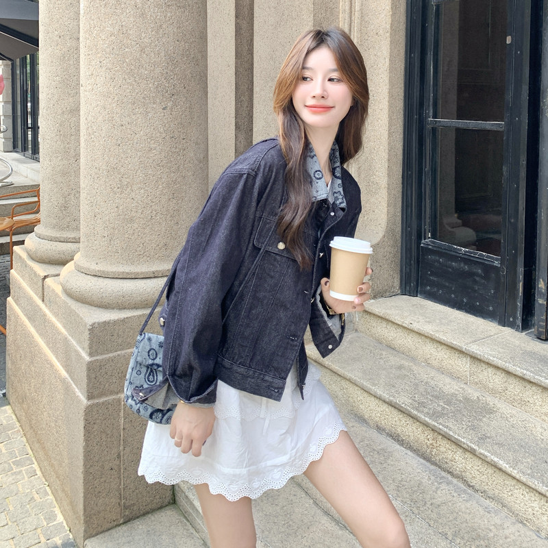减龄复古碎花拼接翻领牛仔外套女春秋2025新款流行爆款超火高级感,女装套装/套裙,2C013