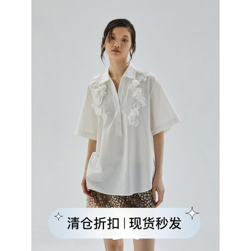 polo领箱型手工花朵宽松短袖衬衣