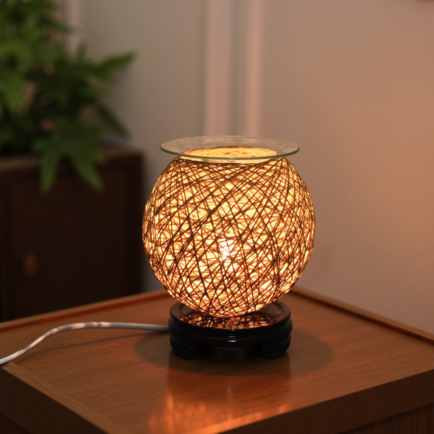 居家香薰精油香薰灯插电精油灯创意卧室床头灯浪漫台灯美容院安神