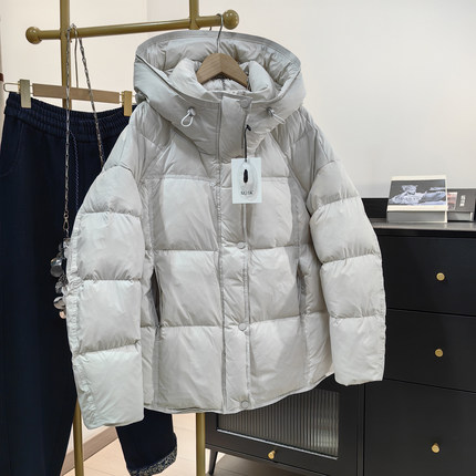 高充绒量米灰色连帽羽绒服女冬2025新款高级感时尚保暖外套潮