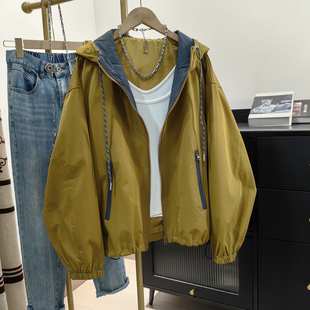黄色外套女连帽冲锋衣慵懒风宽松休闲上衣设计感撞色拉链夹克衫 秋