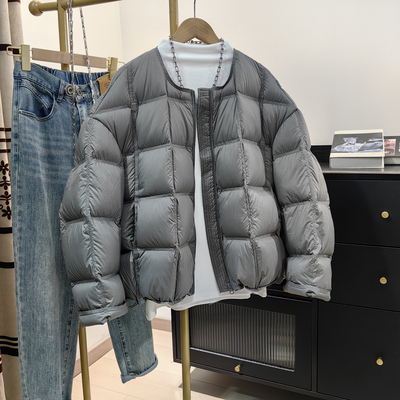 泡芙云朵方格轻薄圆领羽绒服女短