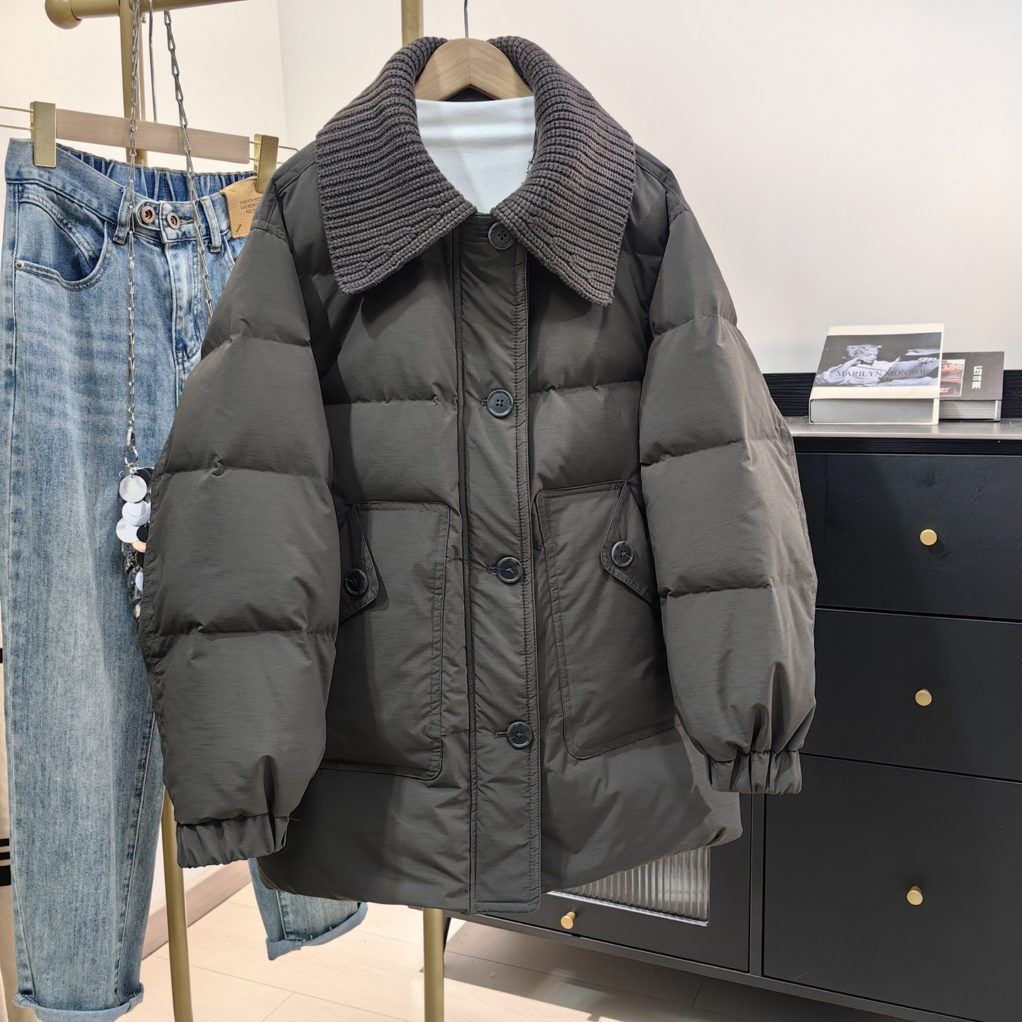 针织翻领咖啡色工装羽绒服女冬季