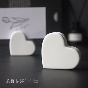 高级感心形石膏名片夹拍照道具布景明信片便签夹底座展示架无气泡