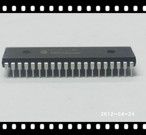 MAX7219CNG 全新原装  MAX7219ENG+ 直插DIP-24 显示器驱动IC芯片