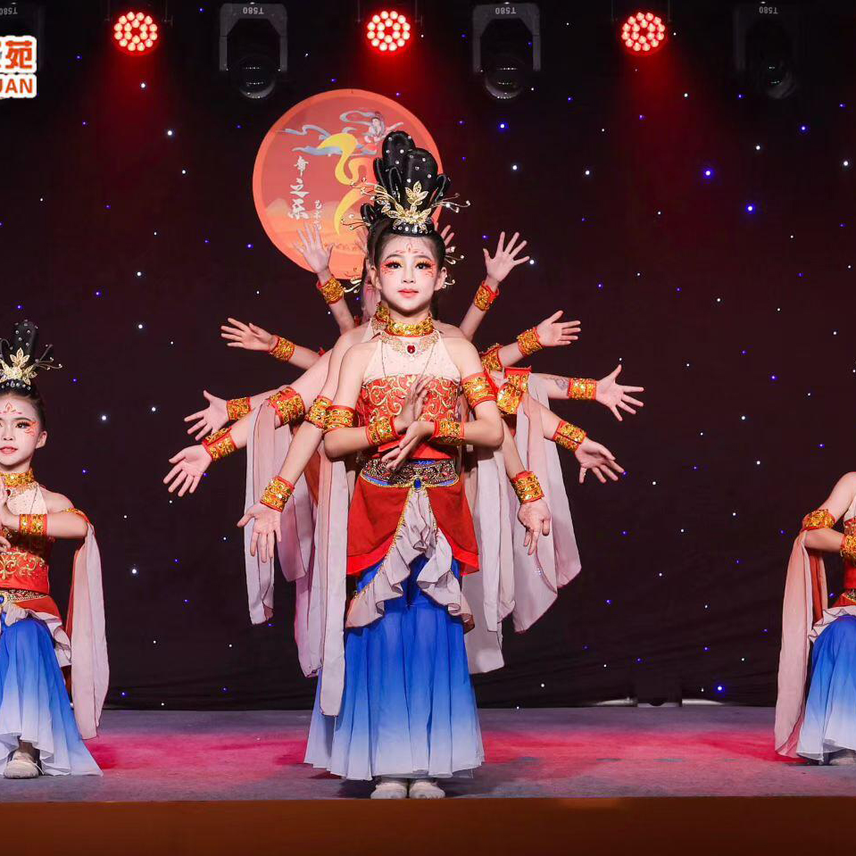 新款敦煌舞蹈服儿童汉服飘逸女童