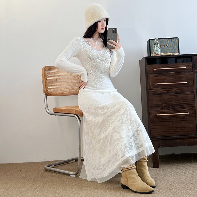 2026春季温柔风长裙收腰显瘦高级感蕾丝拼接重工钉珠气质连衣裙女,女装/女士精品,连衣裙,淘宝优惠券,粉丝福利购,淘宝优惠卷