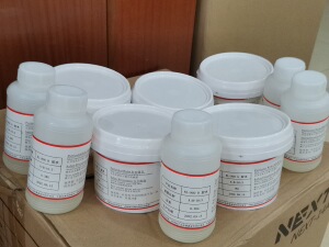 粘玻璃石仔900AB胶水3：1