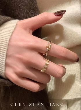 「嗔三酱」新品轻奢感珍珠贝母双层交叉戒指女春夏小众设计食指戒