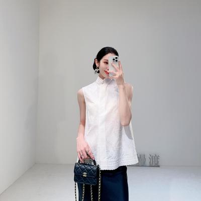 嫚渡2025夏季新款中式轻奢立领纯色绣花马甲休闲百搭白色女款马甲