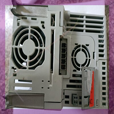 伦茨变频器E84AVHCE5524VX0  5.5KW 38 议价