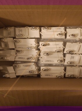 EBG滤波电阻,型号UXP600-0.5R,0R5K