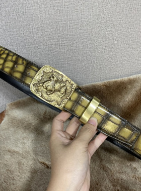 擦色鳄鱼皮男士皮带真皮平滑扣腰带潮青年商务裤带 黄铜貔貅扣头