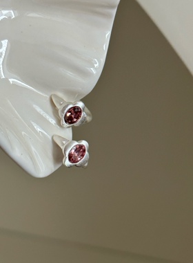 银色拉丝 烟紫锆石耳圈 高级气质小众设计款 无痛无耳洞耳夹女