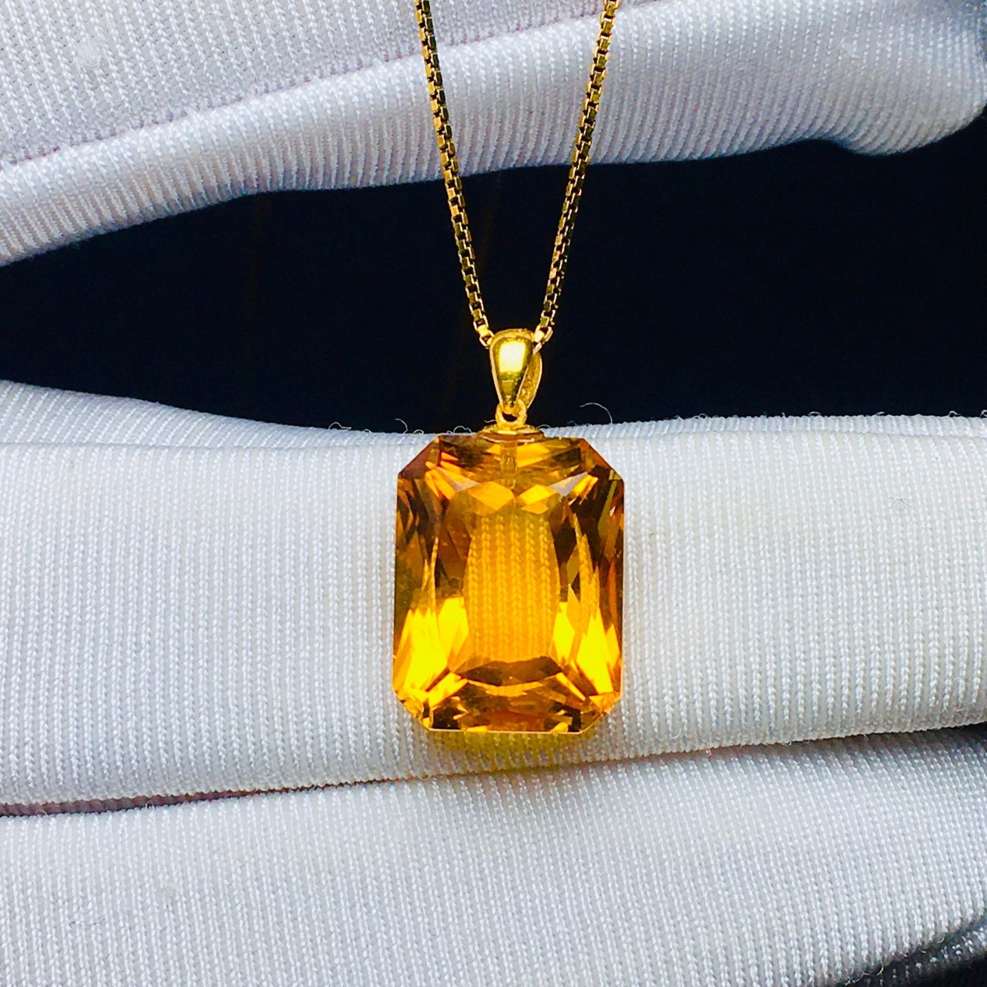 正品天然黄水晶无事牌吊坠18k金项链女款毛衣链挂件饰品礼物送礼,饰品/流行首饰/时尚饰品新,颈饰,淘宝优惠券,粉丝福利购,淘宝优惠卷