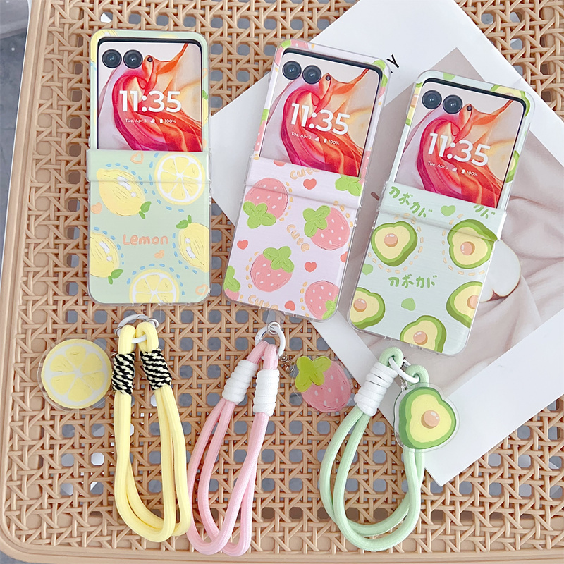 摩托罗拉Razr50ulta水果小清新