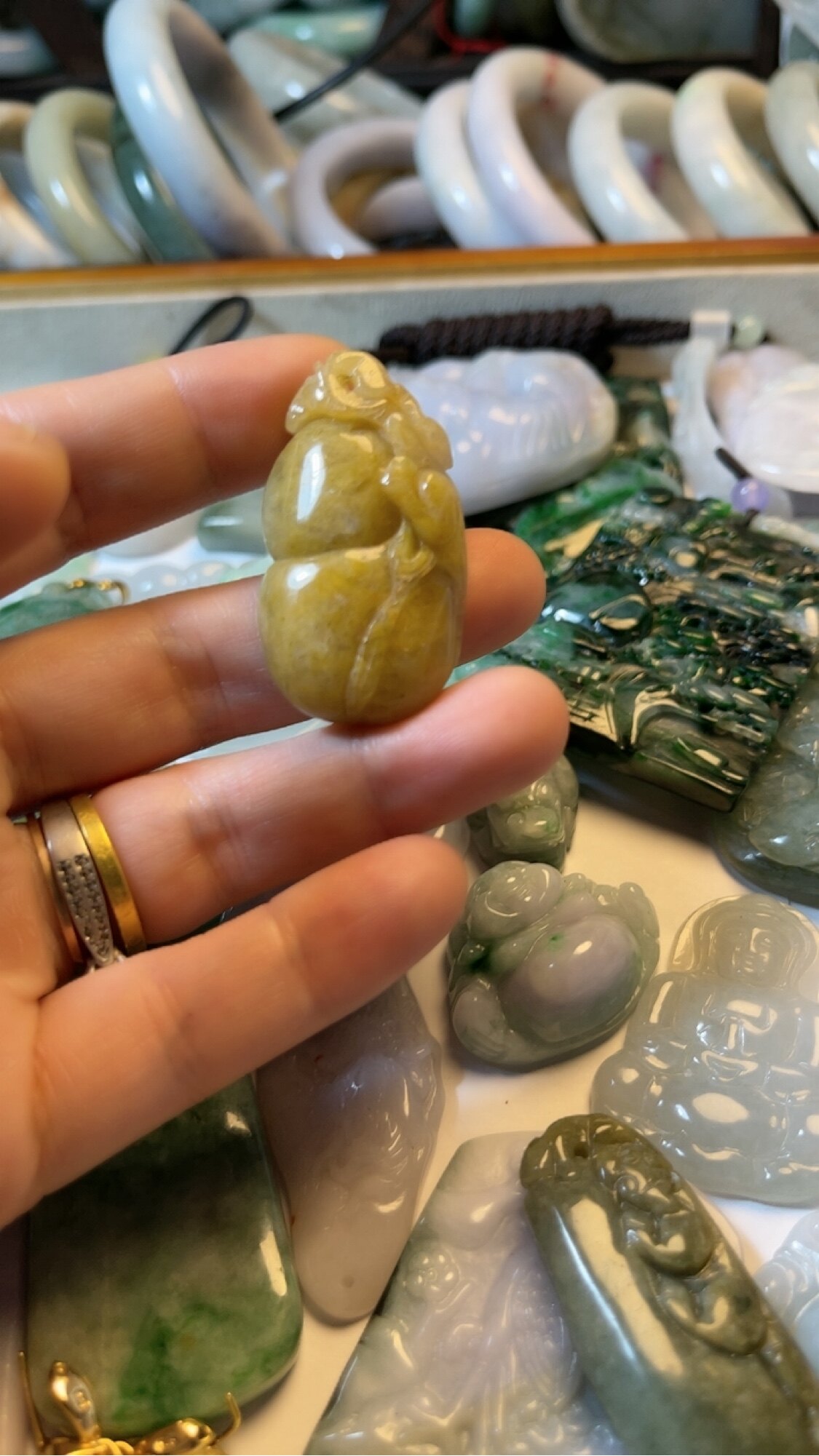 天然缅甸翡翠A货貔貅吊坠