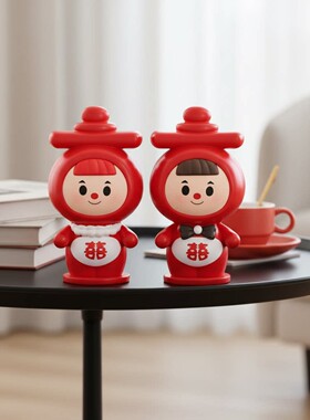 红色喜娃玩偶结婚礼物新人闺蜜装饰摆件婚庆用品
