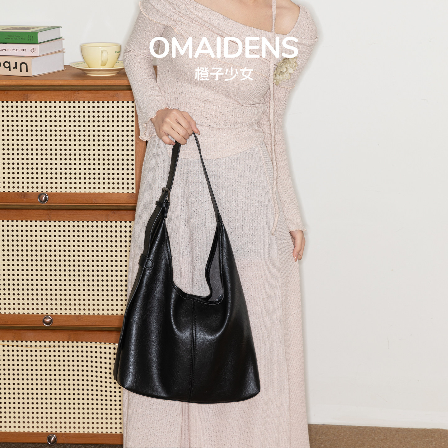 橙子少女黑色软皮托特包女2026新款通勤单肩腋下包大容量hobo包包,箱包皮具/热销女包/男包,托特包,淘宝优惠券,粉丝福利购,淘宝优惠卷