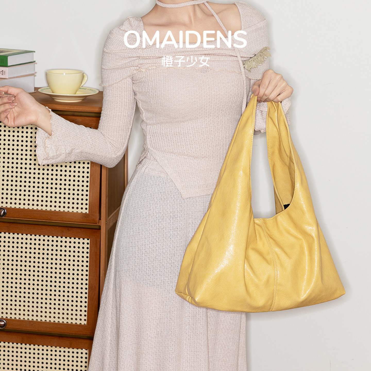 橙子少女软皮hobo腋下包2026新款气质通勤手提包高级感单肩腋下包,箱包皮具/热销女包/男包,腋下包,淘宝优惠券,粉丝福利购,淘宝优惠卷