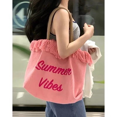 taobao agent Capacious shoulder bag, one-shoulder bag, 2023 collection, Korean style