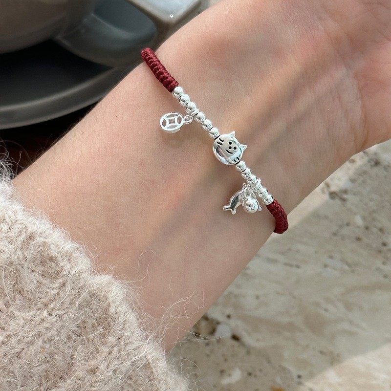 925纯银小鱼猫咪钱币红绳手链女新中式气质手工编织秋冬手饰B3294