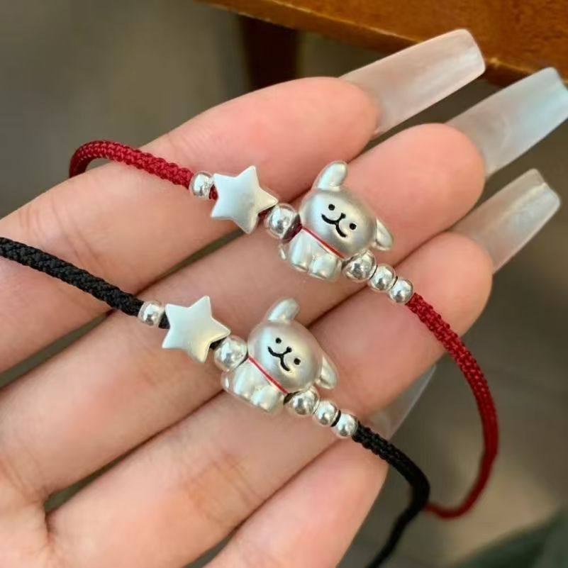 足银线条小狗手绳转运珠