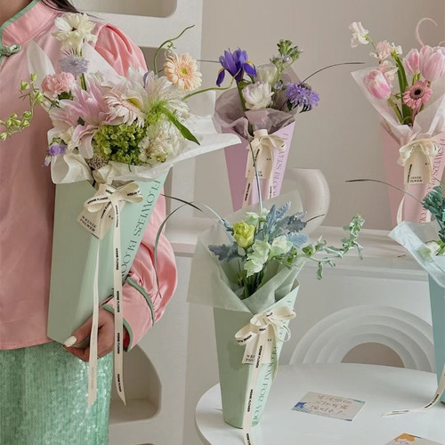 教师节单支花束包装盒鲜花玫瑰花插花袋花店花艺资材抱抱桶花盒