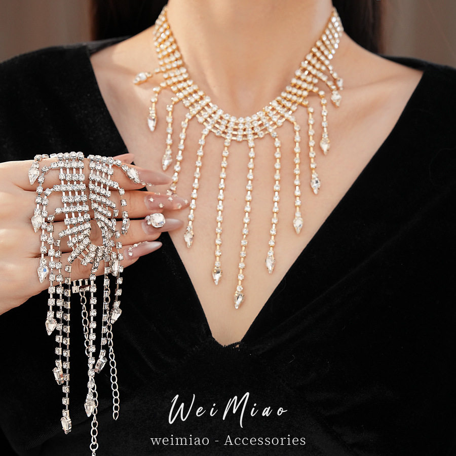 跨境新品简约长流苏项链 欧美奢华百搭水滴水晶颈链项饰necklace