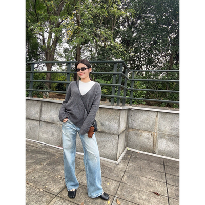 忧郁的米老虎/复古做旧破洞牛仔裤女春秋宽松中高腰阔腿长裤2261M