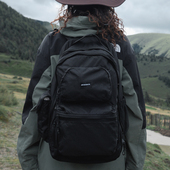 INTHESOUTH轻便防水双肩包男休闲户外运动背包女学生书包高中初中