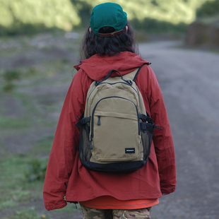 新款轻便大容量双肩包男户外登山旅行背包大学生书包女高中初中生