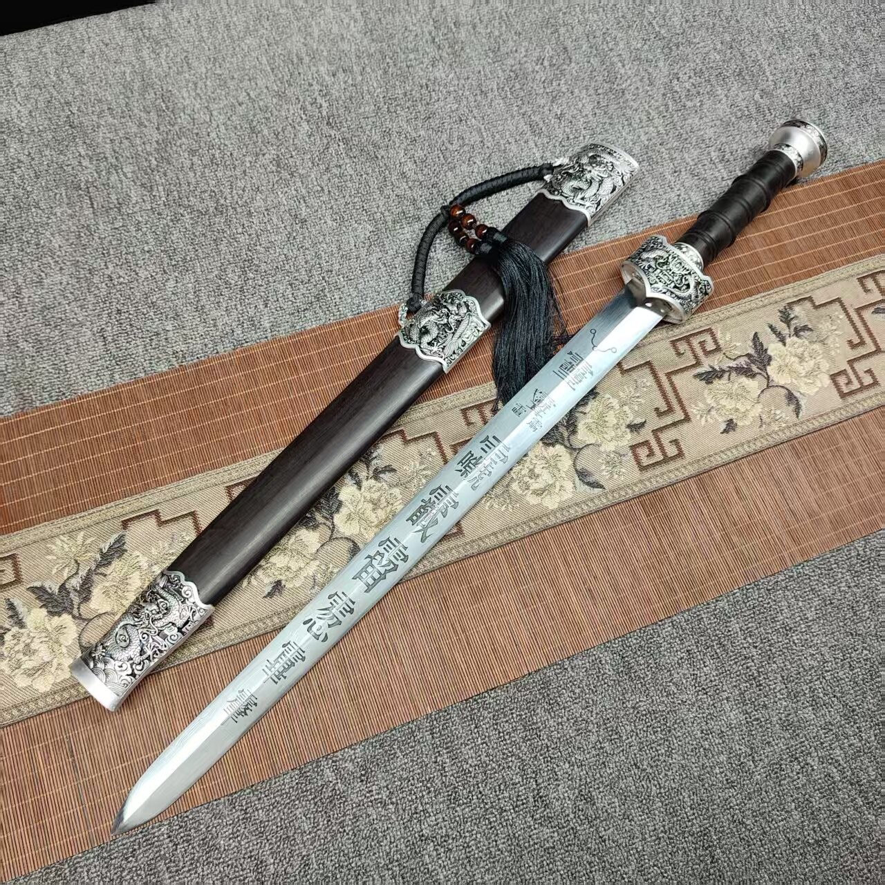 龙吟七星法剑花纹钢宝剑道家法器五雷令剑三清剑收藏送礼未开刃