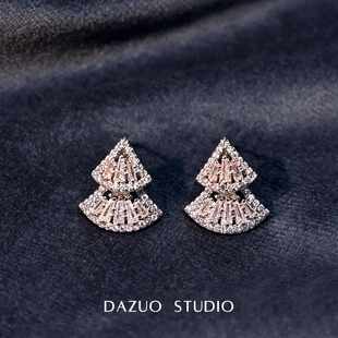 锆石闪钻扇形简约耳环2025新款 耳钉轻奢高级感气质大气耳饰女 爆款