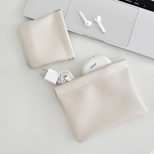 数据线收纳包自动闭合