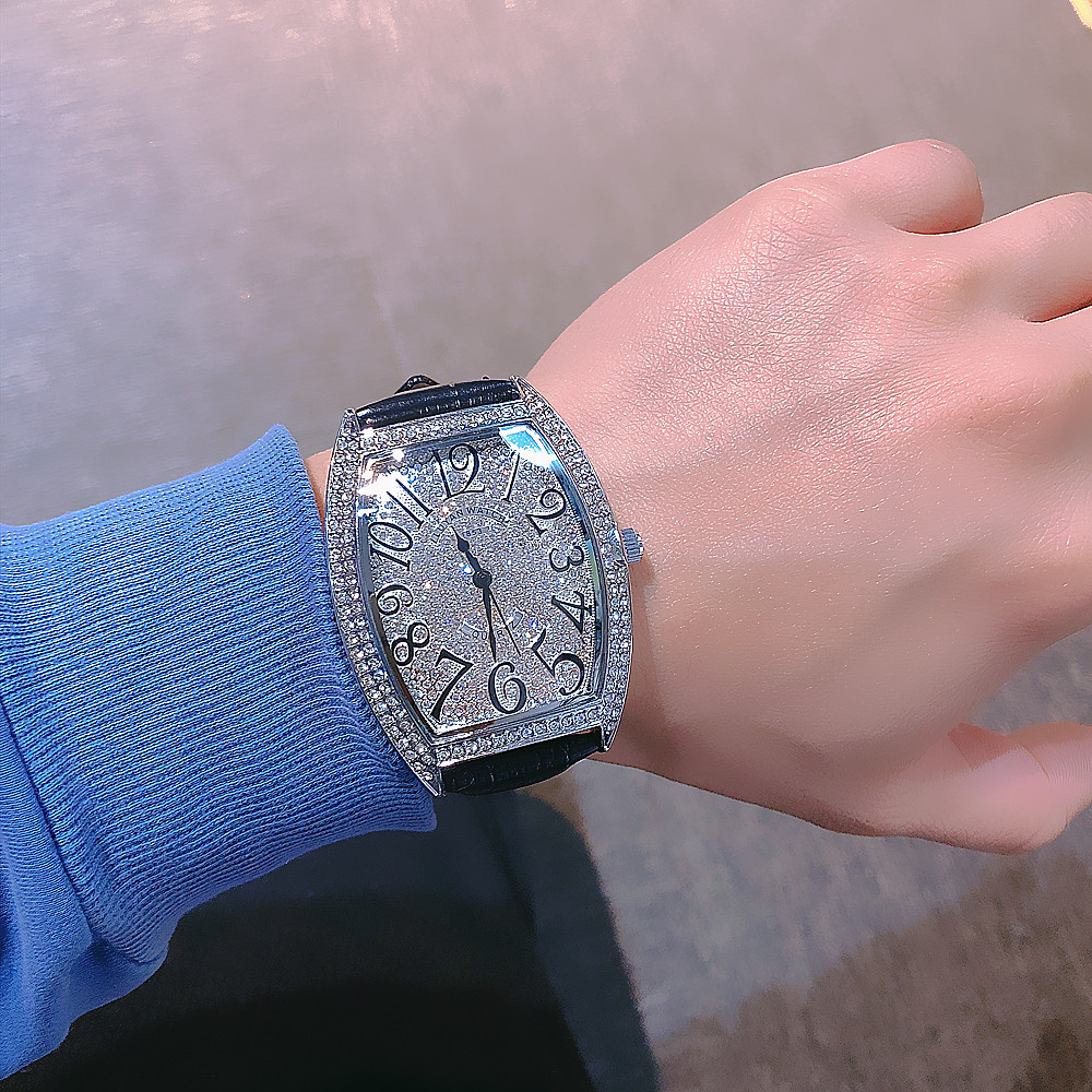 2022新款男士手表法兰克酒桶型真皮水钻潮流满天星十大品牌情侣表