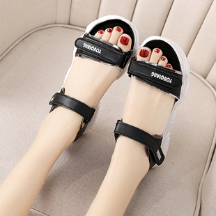 松糕厚底轻便学生百搭魔术贴沙滩鞋 2025新款 韩版 女夏季 子 运动凉鞋