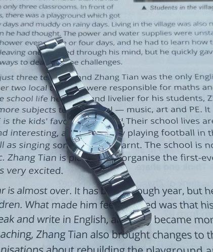 卡西欧CASIO樱花手表女士时尚小巧钢带简约石英女表LTP-1241D-2A