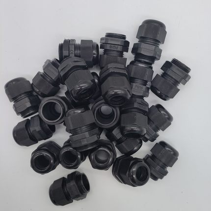 PG16格兰头  黑色葛兰头  电缆接头 紫外线灯管线管接头