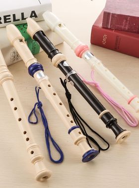 German English vertical flute, high pitched flute instrument