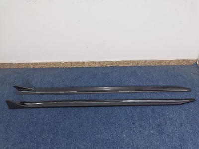 宝马3系改装用品G20G28后期运动版tk款mp款cmst款碳纤维侧裙包邮