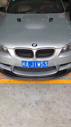 宝马3系改装E92E93碳纤维前唇铲