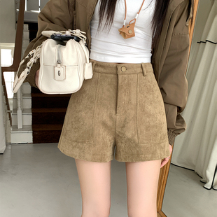 卡其色麂皮绒阔腿休闲裤2025秋季新款百搭显瘦大口袋工装短裤靴裤