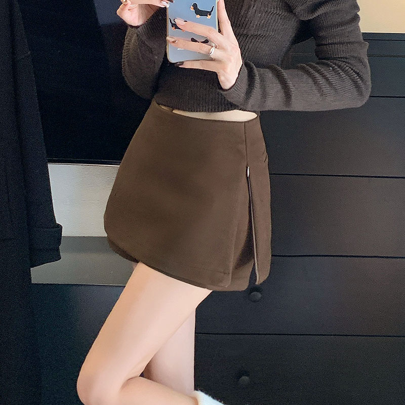 咖啡色毛呢短裙防走光A字半身裙