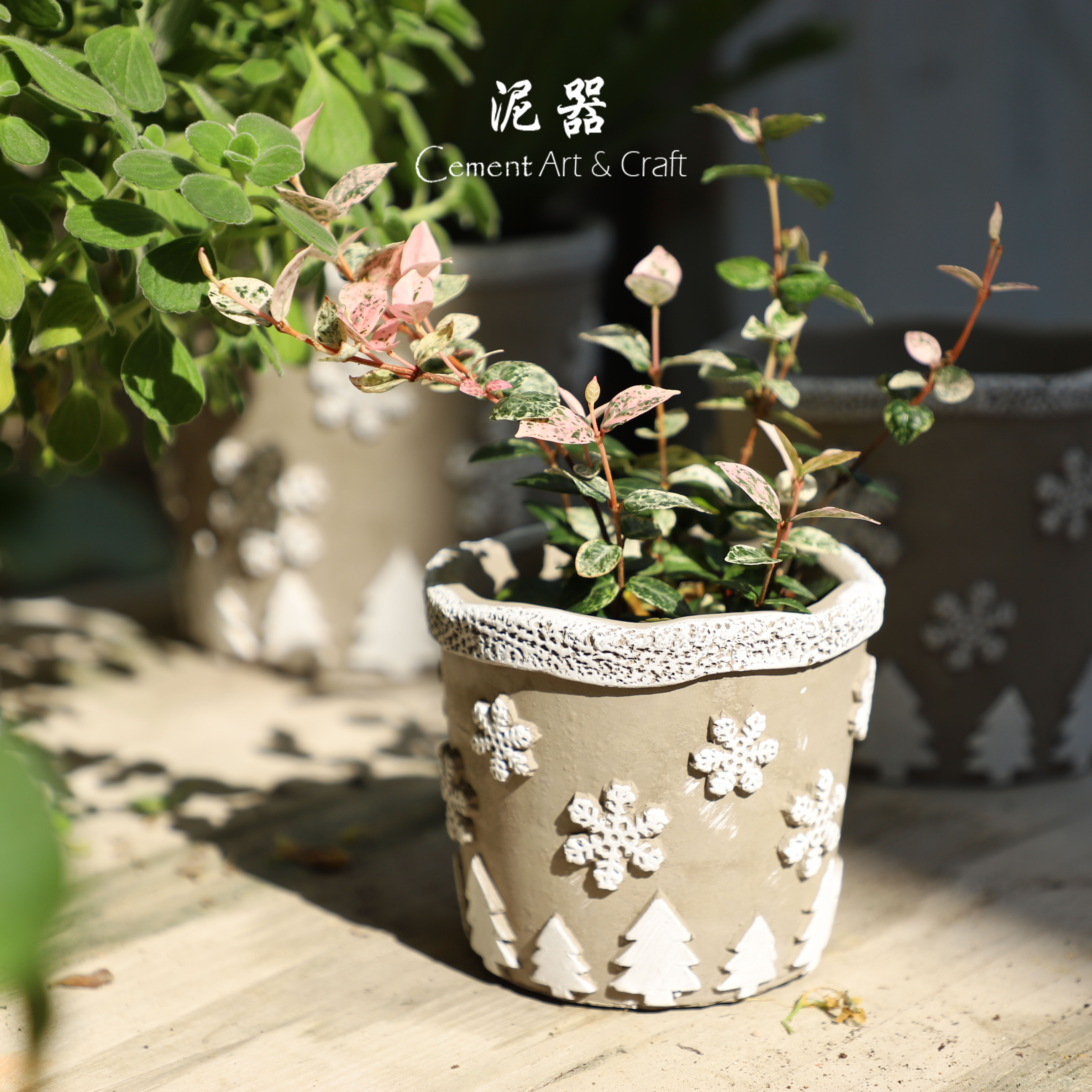 浮雕北欧白色圣诞风水泥花花盆