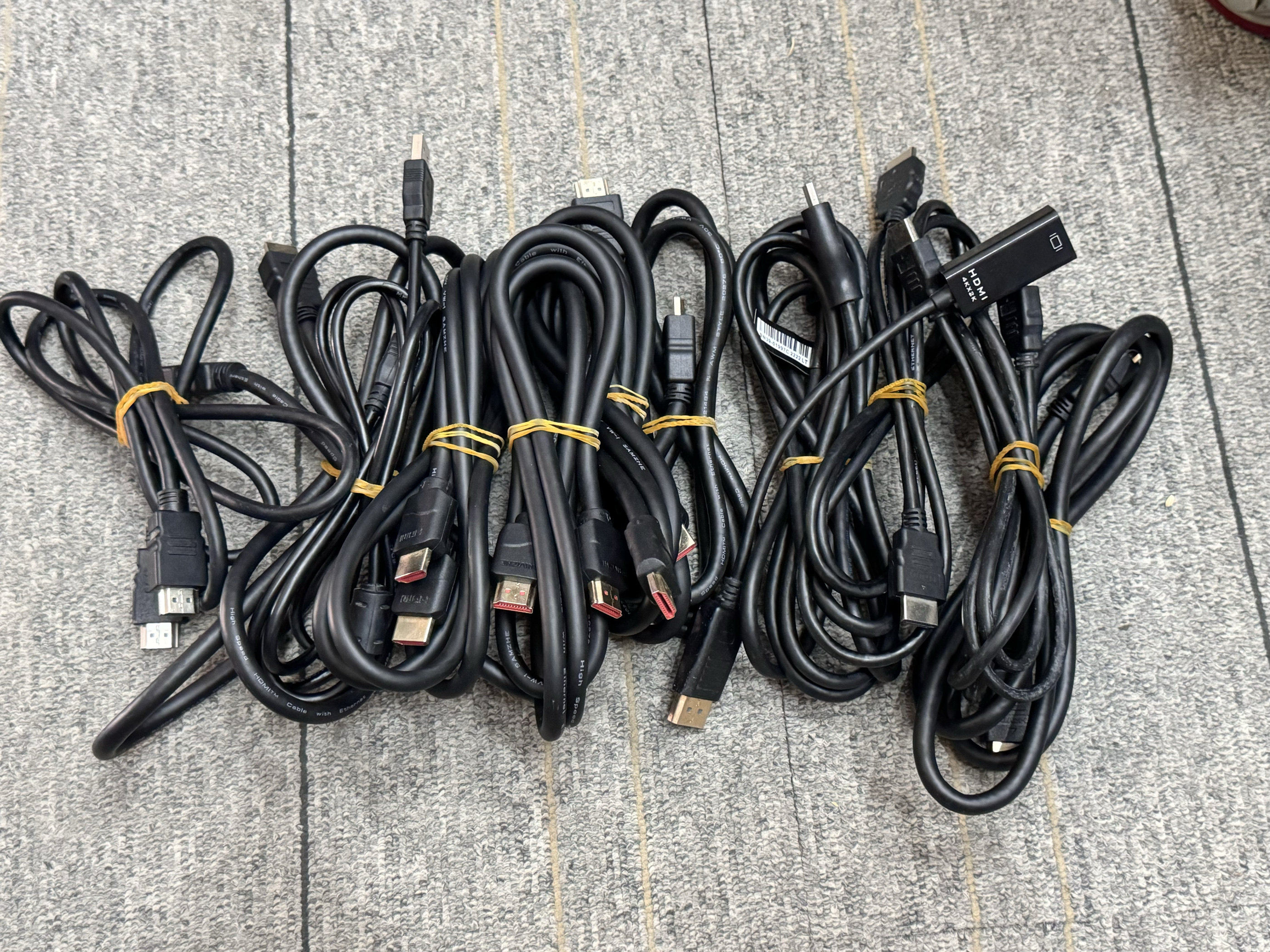 二手1.5米hdmi线高清线2.0电视机顶盒电脑连接4k显示器投影仪